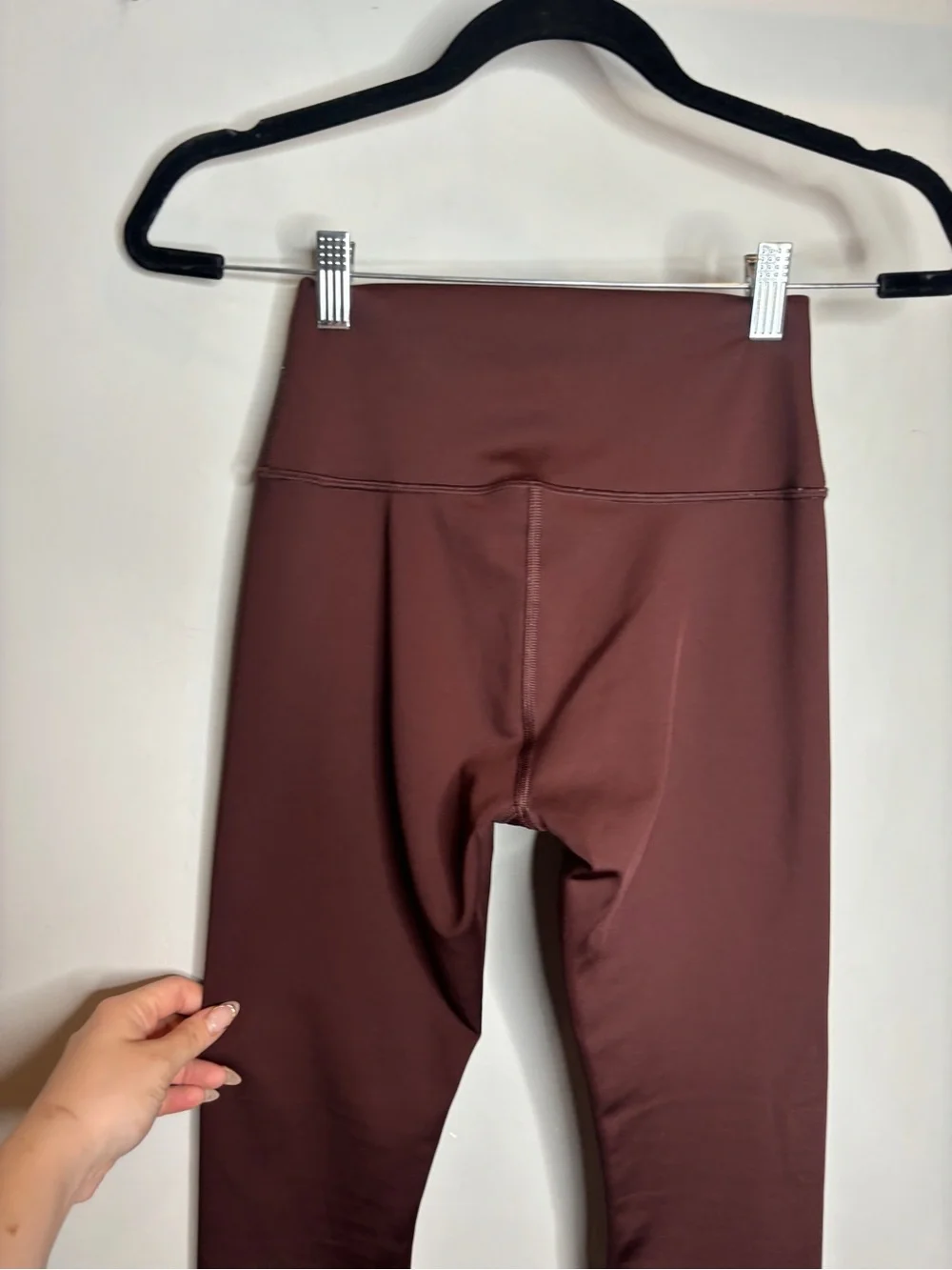 Alo Yoga High-Waist Airlift Leggings Size S Brownstone